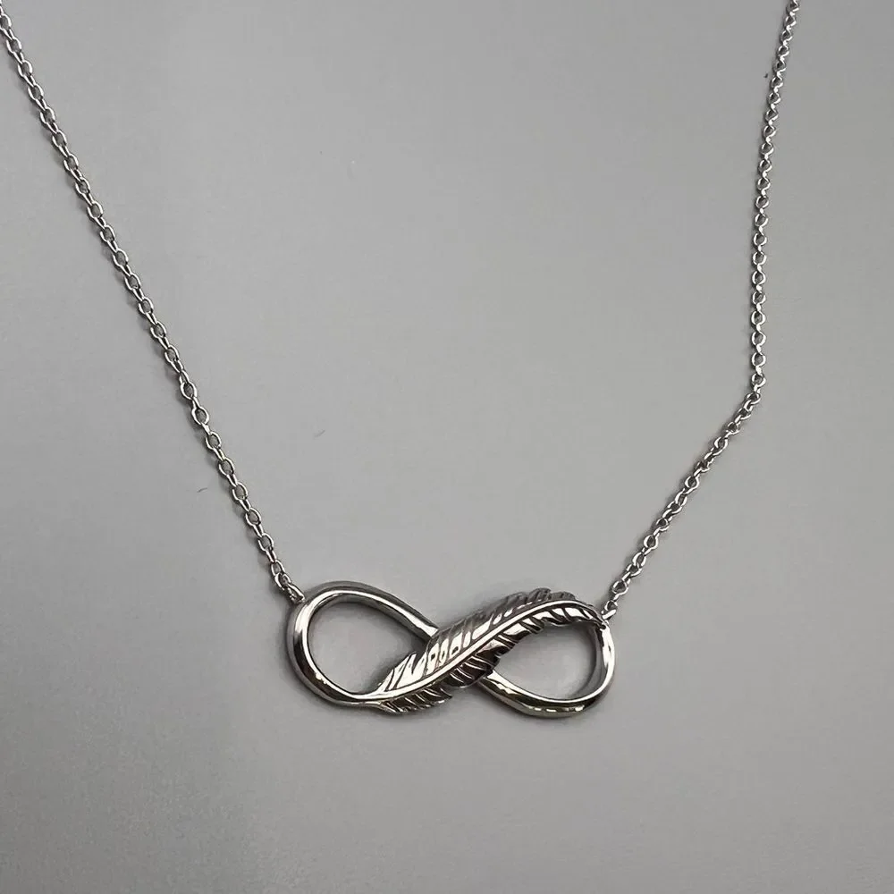 Sterling silver 925 Elegant Silver Infinity Necklace - Picture 5 of 8